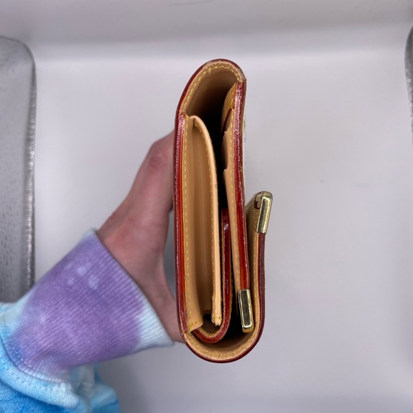 Louis Vuitton x Takashi Murakami Multicolor Monogram International Wallet - Picture 5 of 16